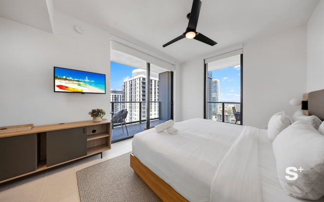 2-BD Condo in DTW Miami - City Views