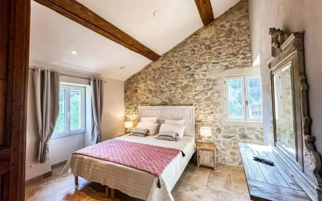 Mas Leblanc des Alpilles