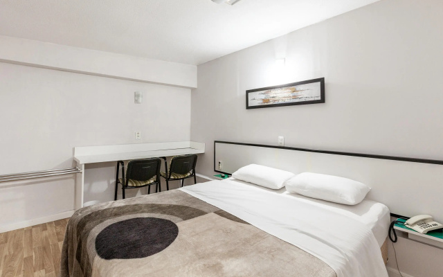 Tri Hotel Smart Caxias