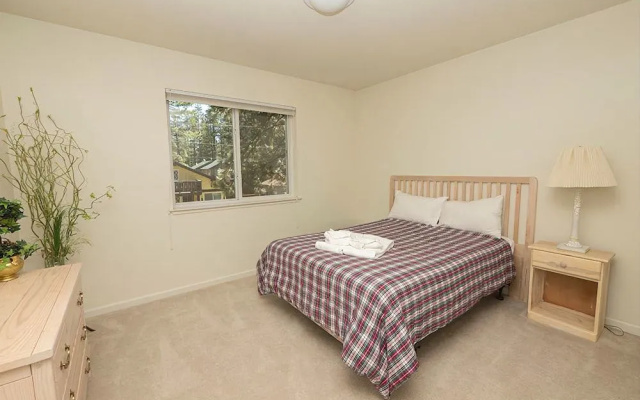 763 Wentworth Lane by RedAwning