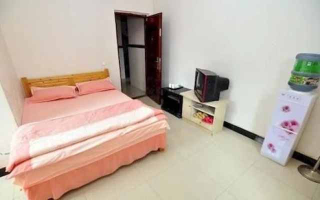 Kunming Junhong Hotel