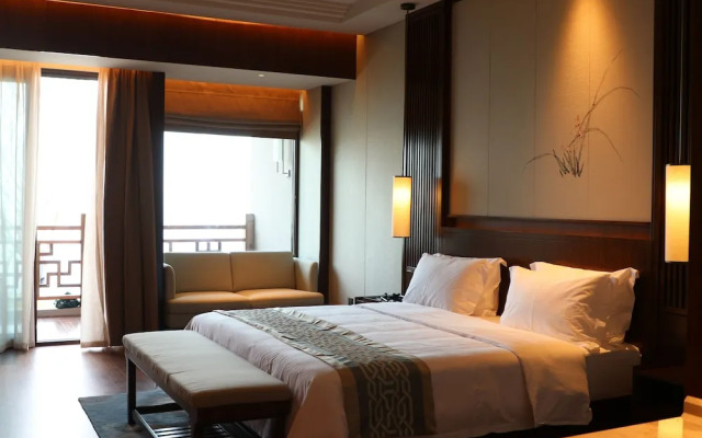 Pingtian Peninsula Hotel