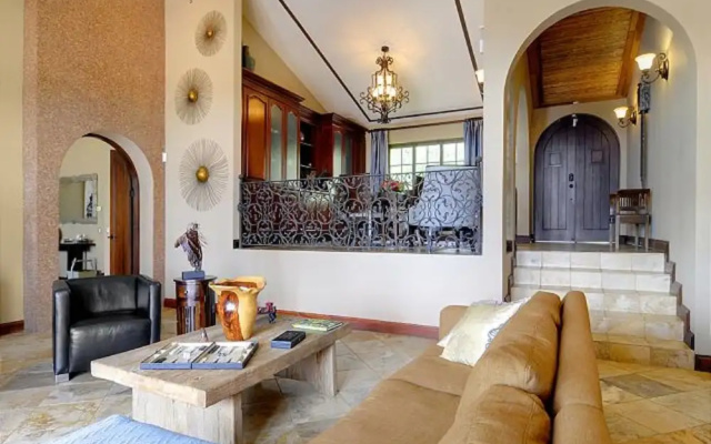 Villa Tesora