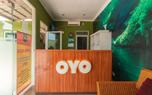 OYO 2306 Trans Hotel
