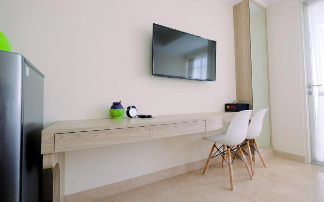 Nice Studio Menteng Park Apartment By Travelio