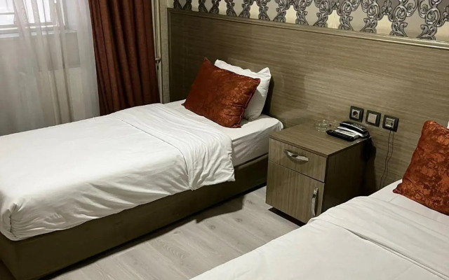 Metro Otel İzmir