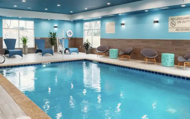 Hampton Inn & Suites Marshfield, WI