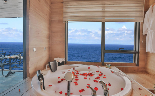 Peerless Villas Hotel