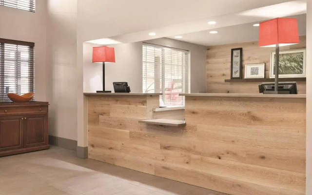 Country Inn & Suites by Radisson, London, KY