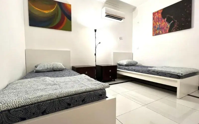 Al Khor Hostel