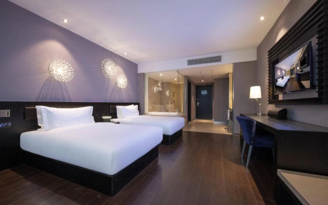 Ramada by Wyndham Zhenjiang Dagang New District
