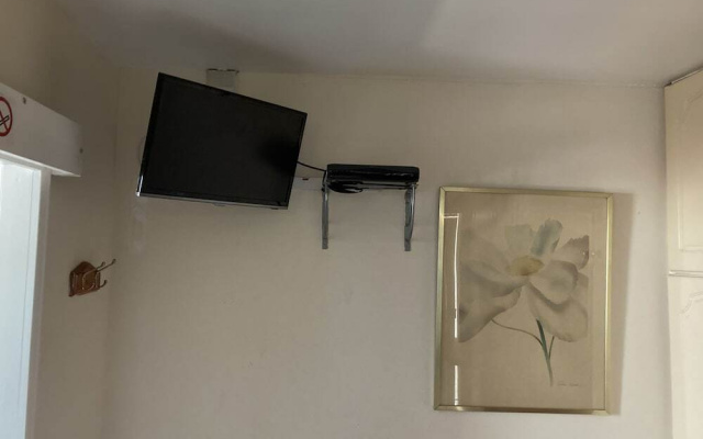Harman Suite