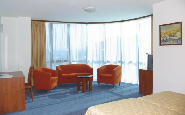 Hotel Latinka