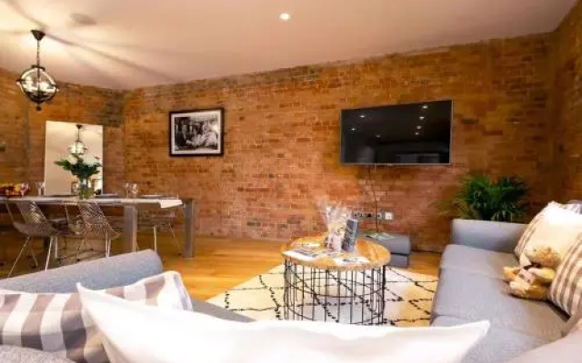 K12 apartment @Szimpla