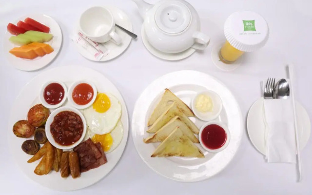 ibis Styles Bekasi Jatibening