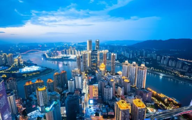 Jiting High-altitude Riverview Hotel (Jiefangbei Cloud Eye)