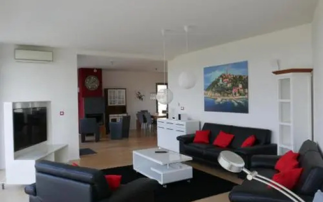 Villa Paradise