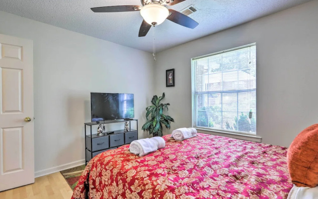 Charming Stockbridge Home: 23 Mi to Atlanta!