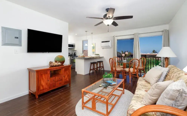 Kona Mansions E333 1 Bedroom Condo