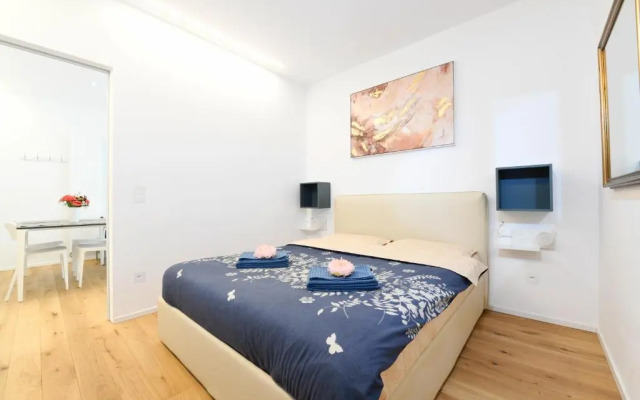 Lake Modern Suites - Free Parking