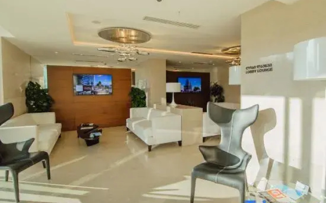 Sunshine Apartments in Alliance Palace