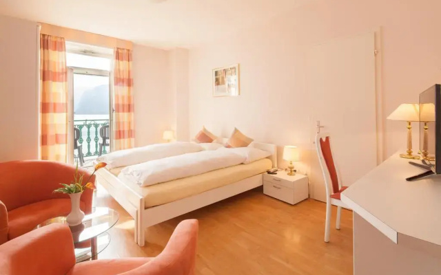 Hotel Schmid + Alfa