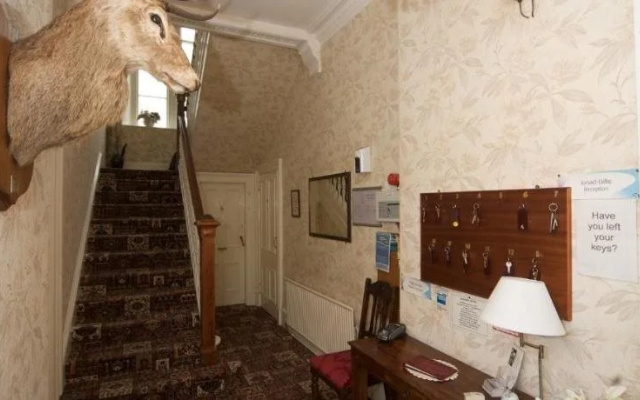 Dellwood Hotel