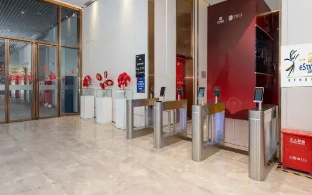 Estay Residence（Shenzhen Luohu Shuibei Jewerly city branch）