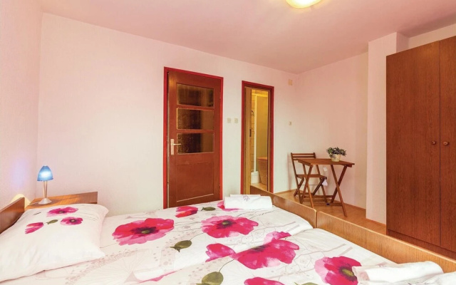 Awesome Home in Punat With Wifi and 2 Bedrooms