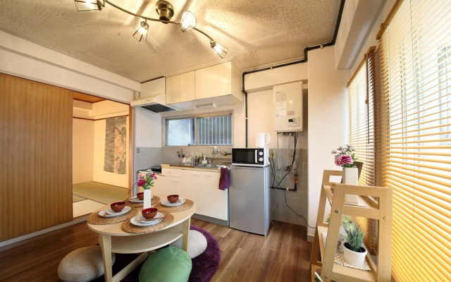 Ex Minamisenba Apartment201