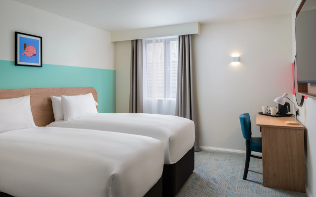 Garner Hotel Chesterfield North by IHG