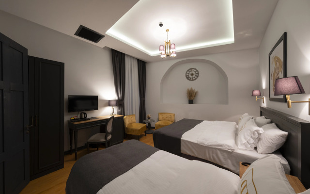 Ferman Port Hotel - Special Class
