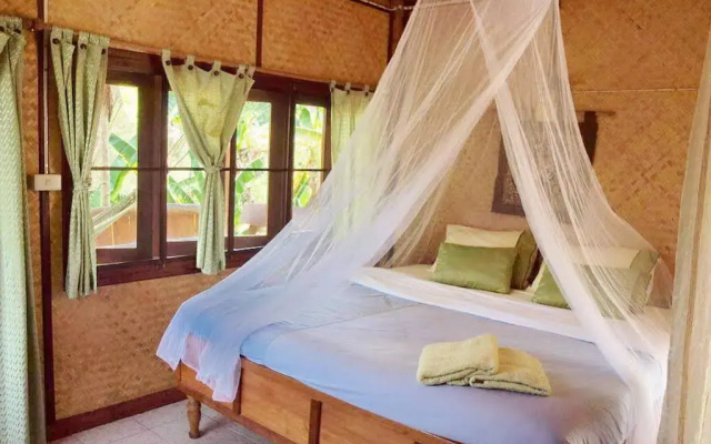 Malee's Nature Lovers Bungalows