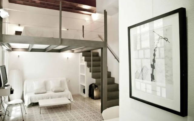 Barceloneta Suites Apartments Market