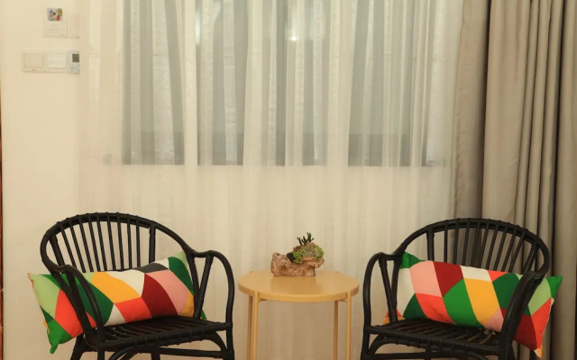 Mishe Orange Garden Inn