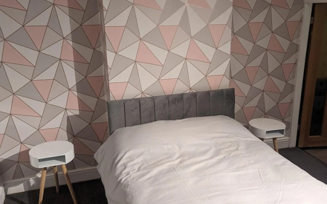 2 Bed House - Garden & Excellent Wifi