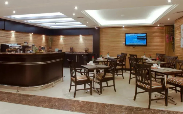 Best Western Plus Bakkah Awan Hotel
