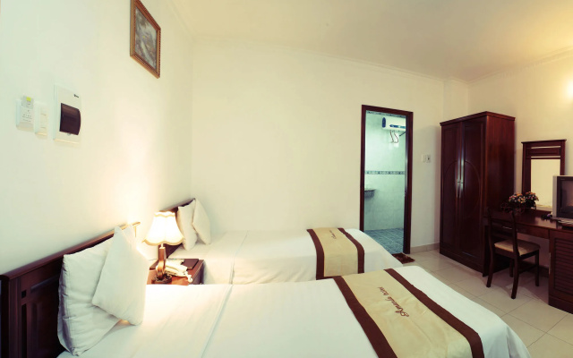 Amanda Hotel