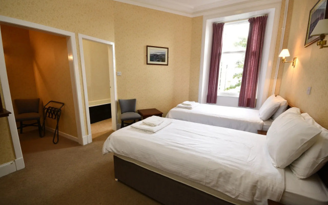 The Stromness Hotel by Paymán Club