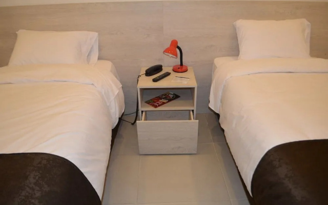 Econohotel