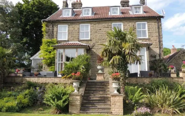 Moorlands Country House