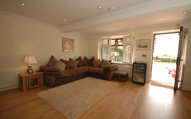 Beacon Cottage