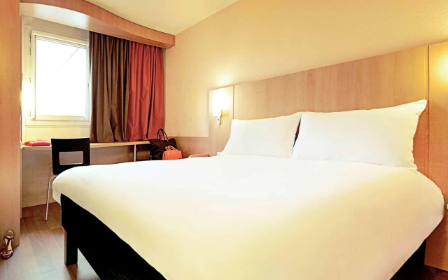 ibis Zurich Messe-Airport