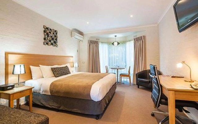 Comfort Inn Coach & Bushmans