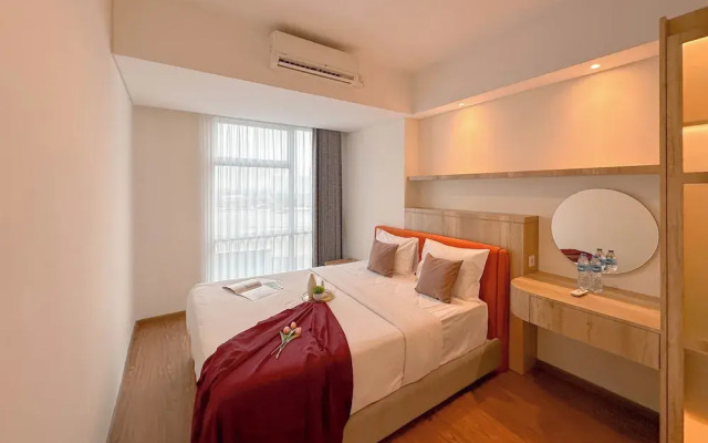 Cozy And Homey 2Br At Grand Sungkono Lagoon Apartment