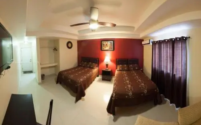 La Huerta Hotel