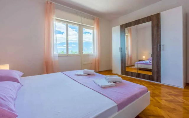 Apartment in Novi Vinodolski 39111