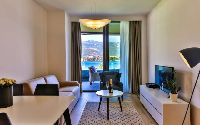ROYAL GARDENS Apartments