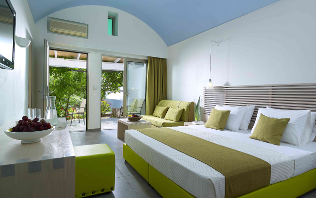 Kakkos Beach Hotel - Adults Only
