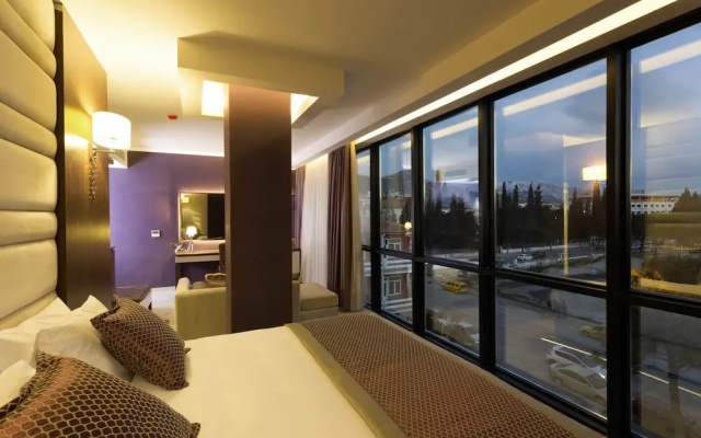 Hassuites Muğla